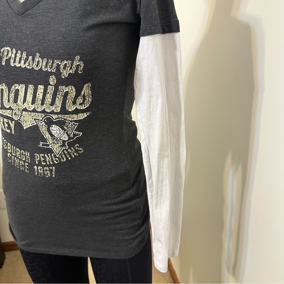 Pittsburgh Penguins Long Sleeve Fitted Lightweight Tee Shirt Jr. Size M 7/9 EUC - Picture 6 of 13